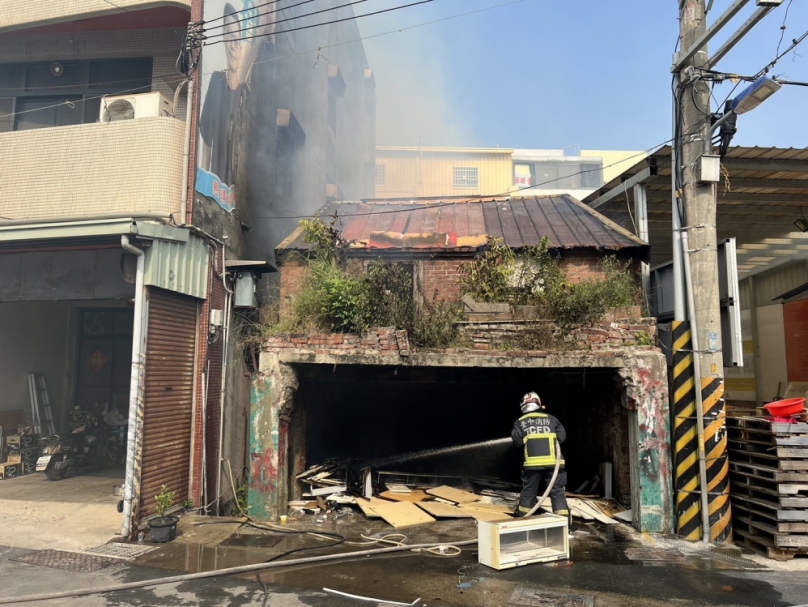 中市梧棲區陳姓男子用火不當造成火警被送辦
