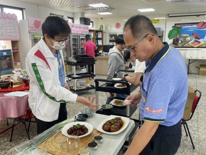 臺中市大安區農會與國立勤益科技大學文化創意事業系產學合作  協助學生打造就業競爭力、接軌市場