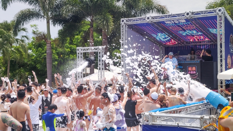 嗨「浪」來襲   歌手高爾宣7月23日馬拉灣熱血開唱