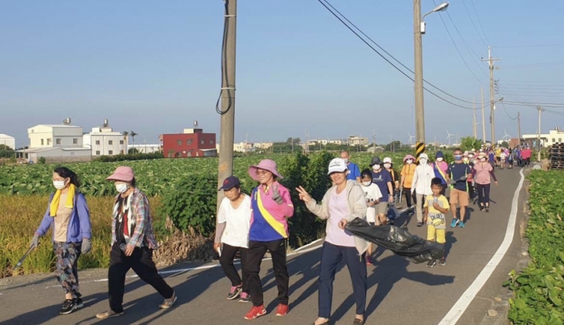 台中市大安區頂安里辦公處與區公所聯合舉辦健行活動