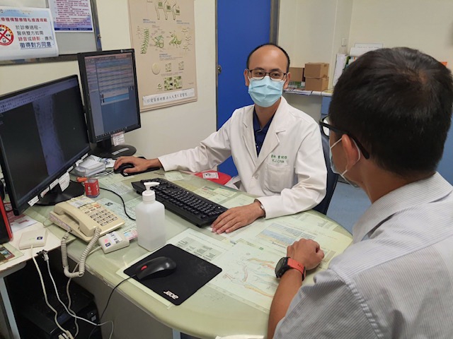 打針不動刀新方法的神經阻斷術  有效對抗惱人的下背痛