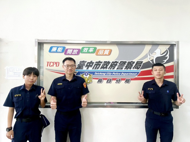 暑期實習生「出任務」！挨家挨戶助2名長者找到家人