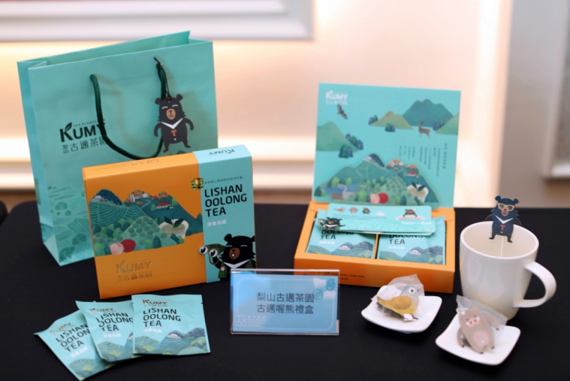喔熊聯名古邁梨山茶禮盒奪設計獎   參山處邀遊客上山品茶吃水蜜桃