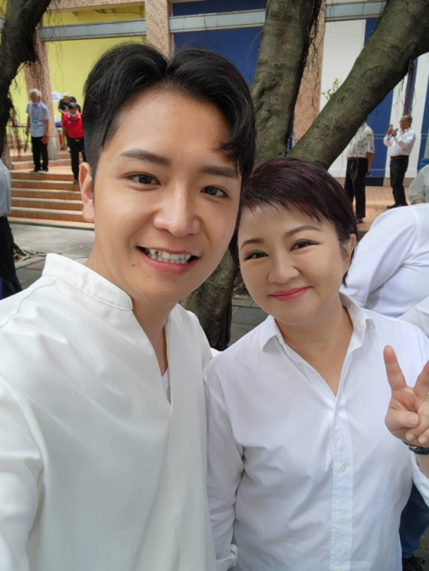 台中市長盧秀燕在擔任立委期間曾封「千億俠女」  台中市議員羅廷瑋批綠委不是「不夠力」就是「不認真」