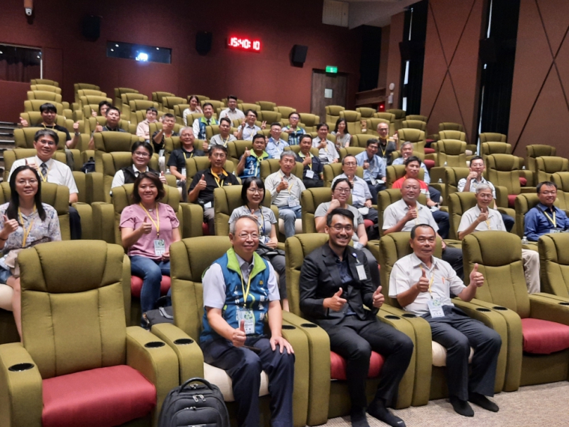 台中港科技產業園區廠協會參訪綠色標竿企業亨將精密公司