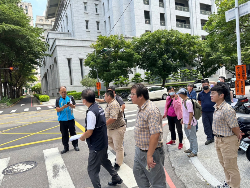 維護公共安全！中市興富發文心愛悅案塔吊將於8月14至18日拆除