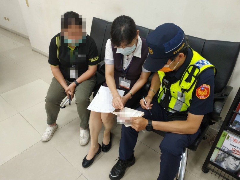 帳戶涉洗錢寄出金融卡  女子事後見警宣導圖幸無損失