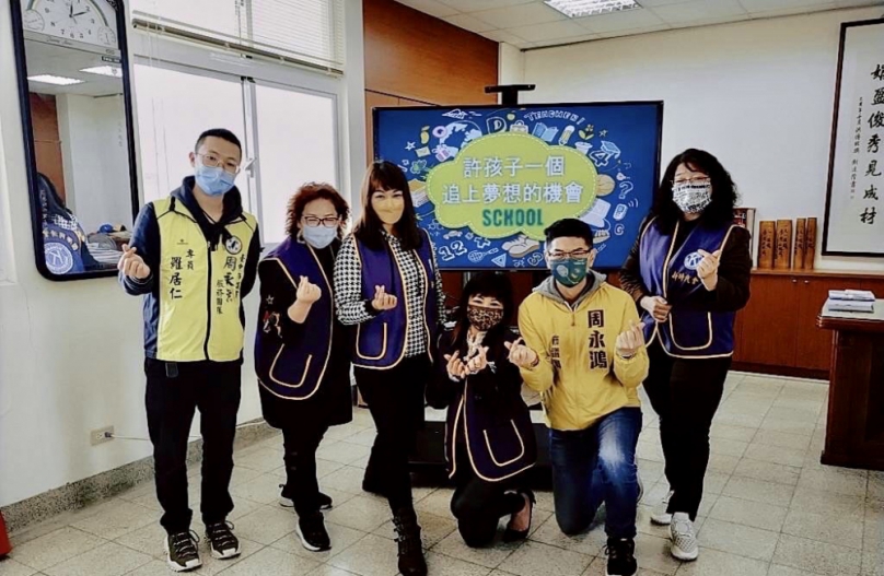 落實教育平權  台中市議員周永鴻籲中市府挹注經濟弱勢學生更多資源