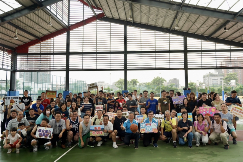 以球會友凝聚士氣  中市建設局辦籃球賽促團結