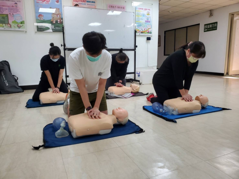 世界急救日–急救口訣要謹記！「叫叫壓電」救人命！