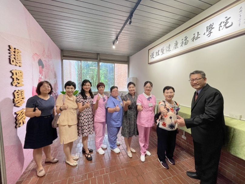 暨大護理暨健康福祉學院揭牌 高階智能模擬假人吸睛