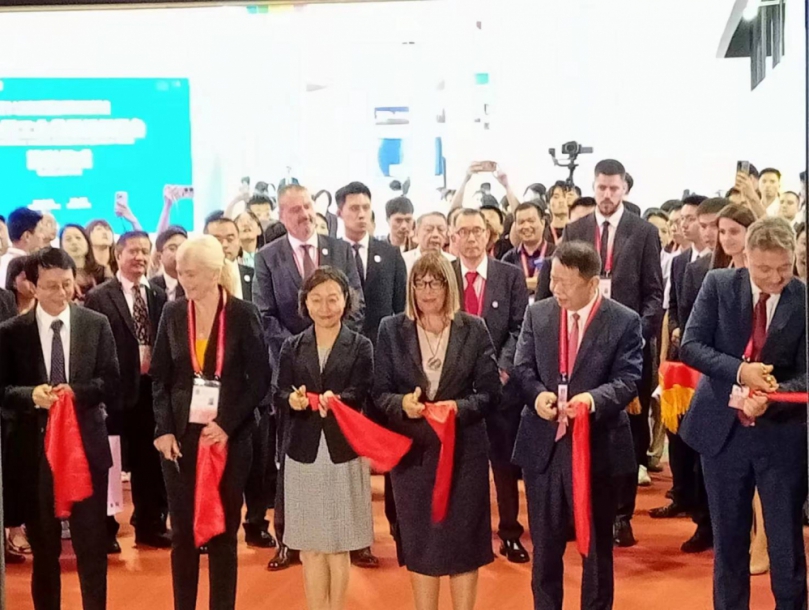 8日上午主賓國與主賓省紛紛舉行開幕