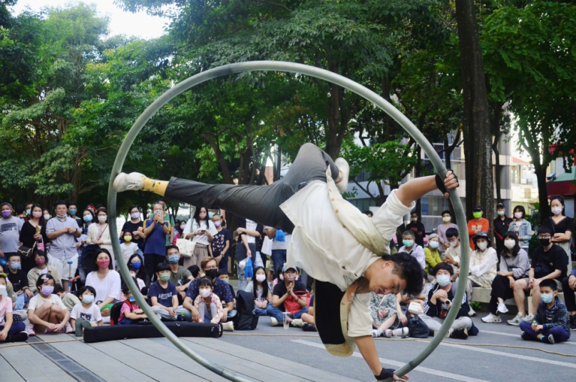 來麗寶過中秋慶雙十  12歲以下門票99元  Outlet全面兩折起 名牌家電、烤肉用具半價