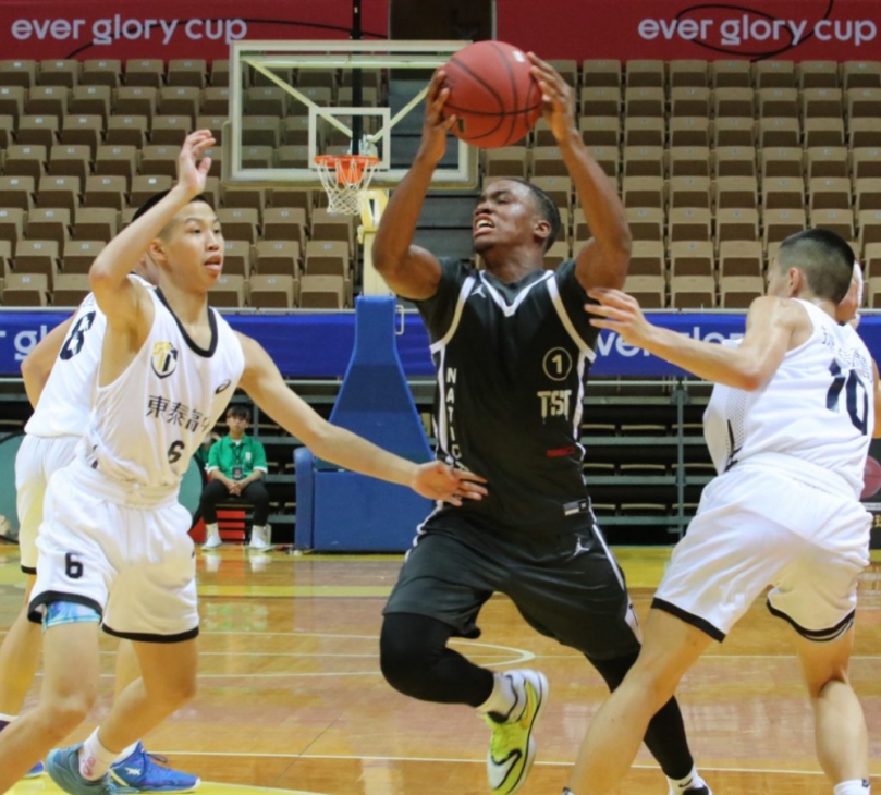 Jeremiah Wilkinson出賽3場狂摘102分  美國隊三連勝