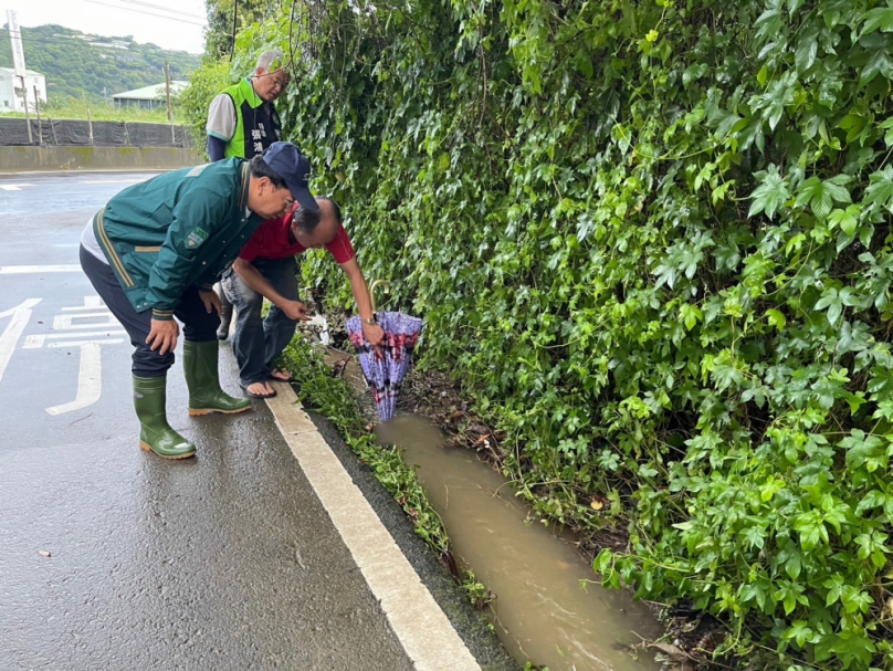 謝志忠邀水利局會勘新社排水  承諾不讓鄉親繼續承受淹水之苦