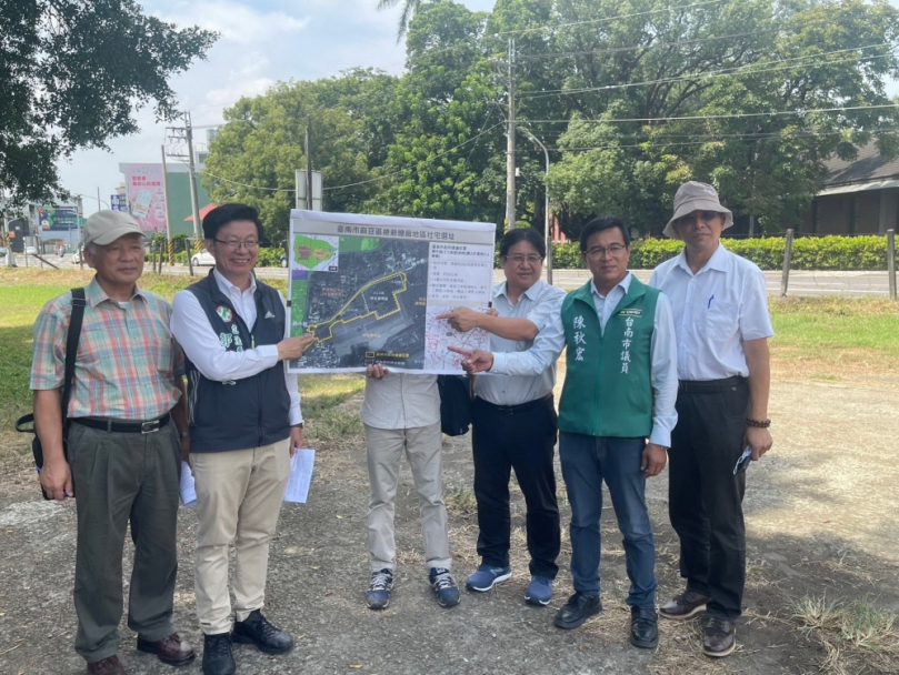 立委郭國文邀國土署署長吳欣修會勘並要求年底前確定選址
