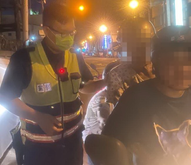 老翁訪友未果竟因這原因迷途山區  太平警巡邏發現熱心助返家