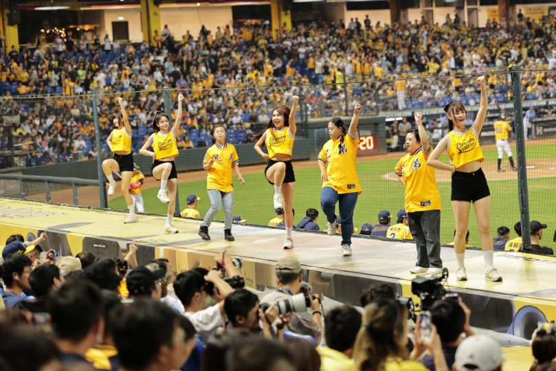 唐寶寶啦啦隊應援史無前例　PS女孩短今：想跟她們一起跳舞