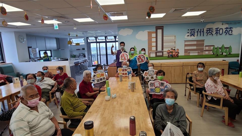 縣府「勢大人反賄列車」開至溪州日照中心。（照片縣府提供）