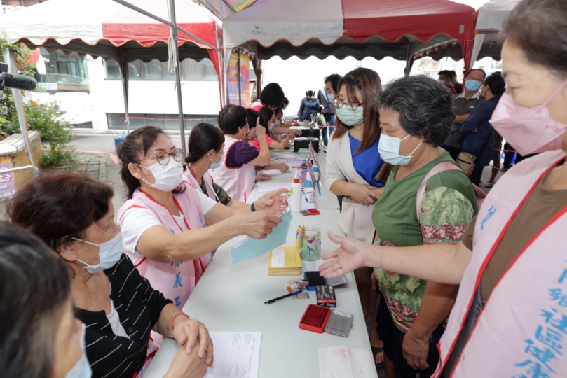縣府與扶輪社合辦C肝篩檢　守護縣民健康