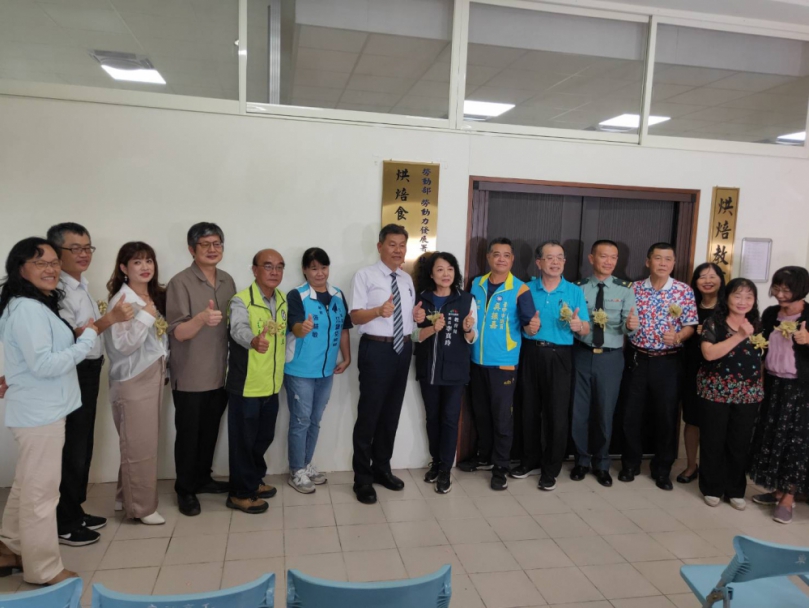 中市山城唯一烘焙食品丙級檢定場  東勢高工「烘培教室」揭牌啟用