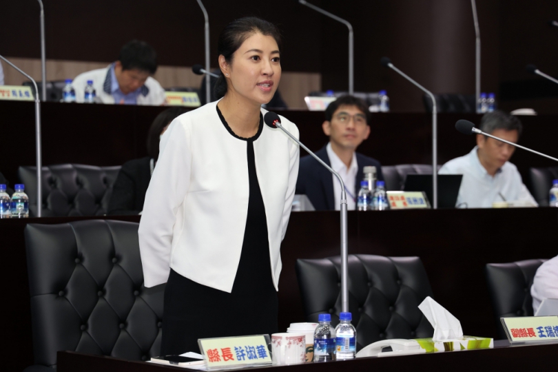 南投巧咖節帶動人潮商機獲議會肯定  許縣長感謝議員支持強調持續改善停車 等問題擴大成效