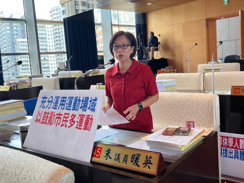 中市運動風氣佳  公有運動場所需求高  盼文中46球場早開放  朱暖英:打造日夜通用運動場  充分利用場地