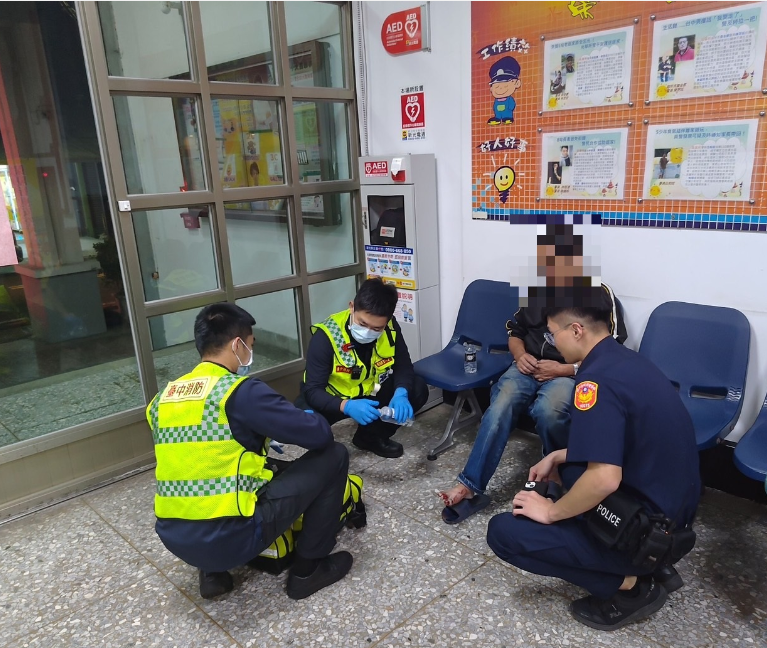 七旬老翁騎車迷途八小時  幸遇清水巡警幫助