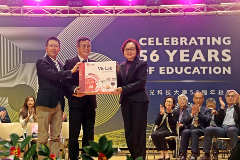 智泰科技捐贈VisLab 軟體  弘光科大AI人才培育再添利器