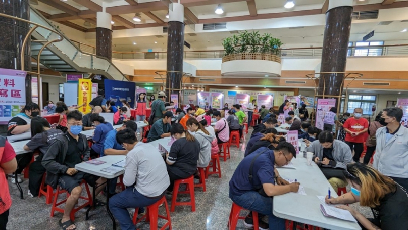 中市府12月徵才 邀25家廠商釋800職缺