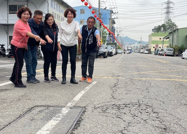太平光興路年久失修到處龜裂  議員爭取以近二千萬全線重鋪
