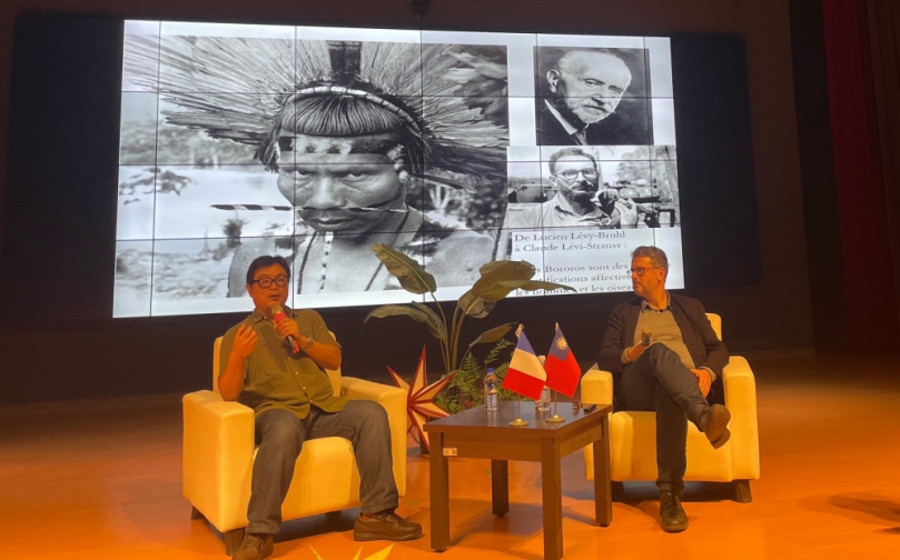 培育學生求證思辨  台法哲學大師與高中生談哲學