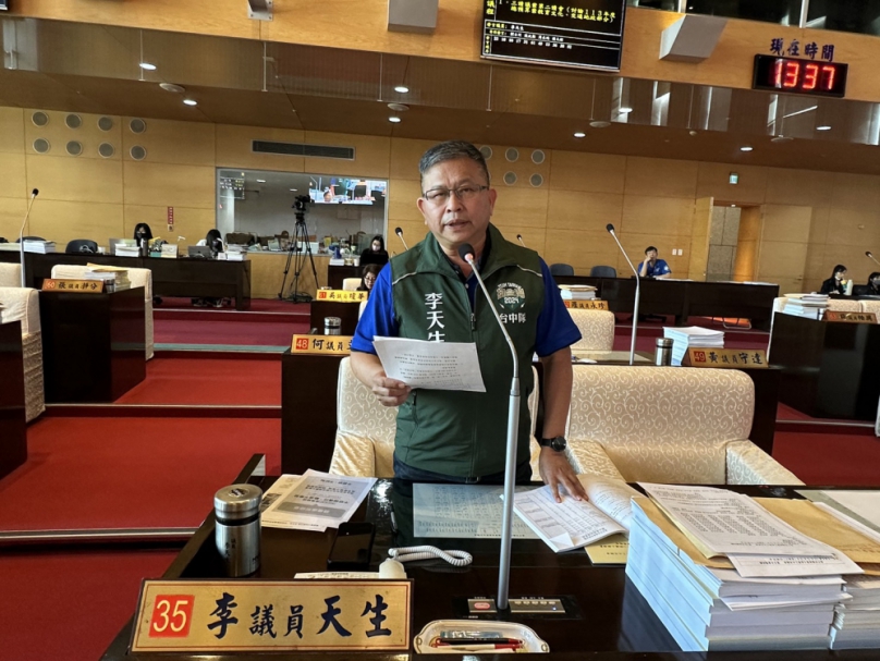 「市民拒當盧秀燕提款機」  市議員李天生要求刪減明年度交通罰鍰預算10億元  主張暫停深夜時段騎樓處所停車違規取締