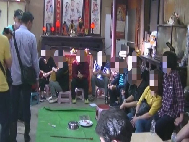 霧峰警淨化選前治安  查獲33人「千歲賭團」