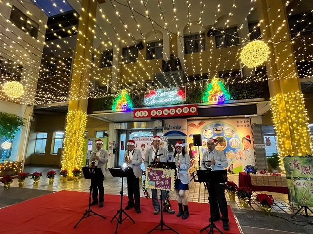 太平區公所聖誕點燈  光彩奪目、群星閃耀中