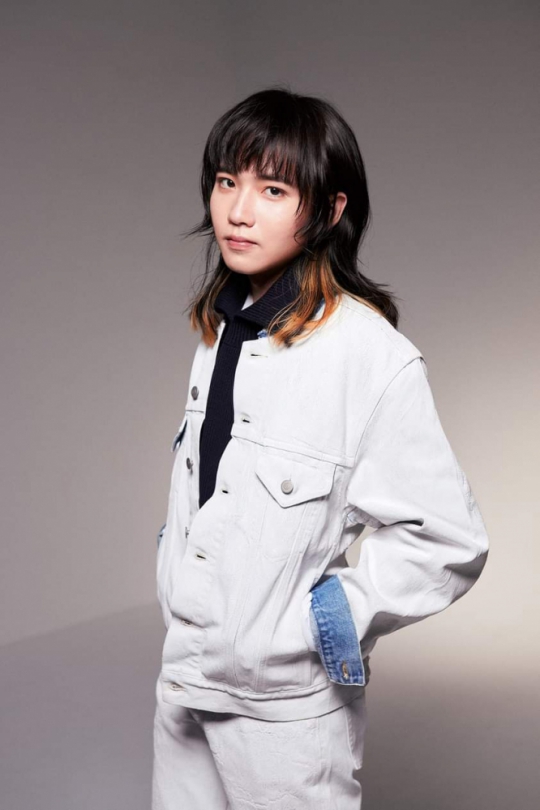 持修無預警開直播 向宇宙發出訊號 新歌MV預告片驚喜上線 親曝新專輯計畫