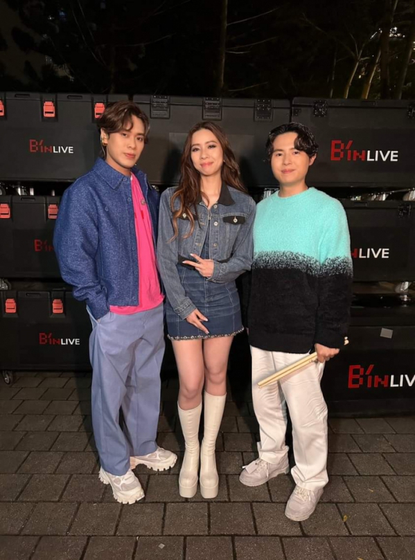 告五人驚喜曝開年喜訊！2024巡迴從家出發 「宜」起回家踩點