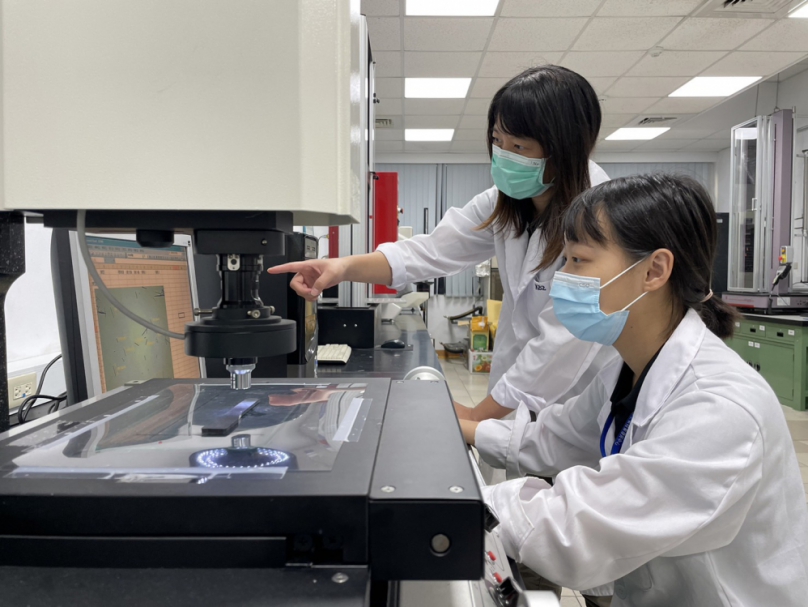 中分署推動「青年就業旗艦計畫」訓後企業留用率99.8%   訓練即僱用助青年穩定就業