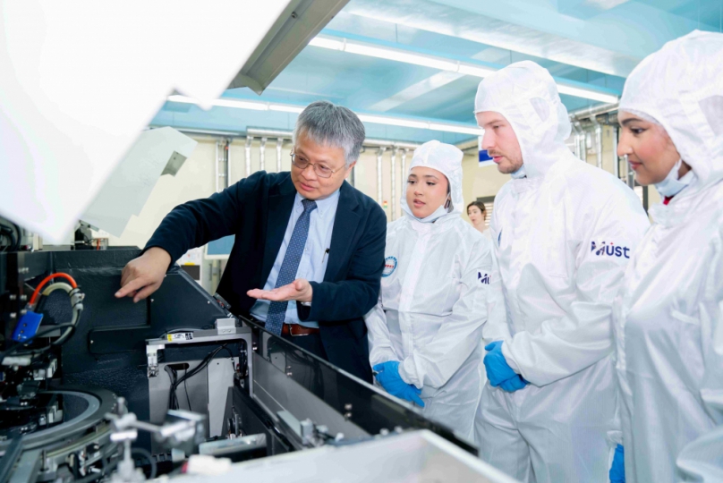 台英學術交流展新頁   明新科大引領英中學生入門半導體產業