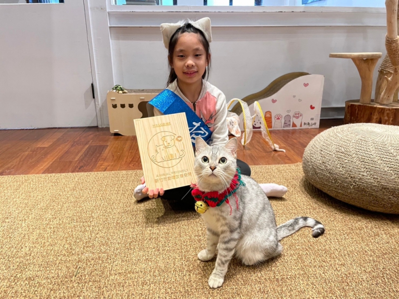 新竹市30店家拿到「動物友善標章」   高虹安邀業者用行動愛護毛寶貝！