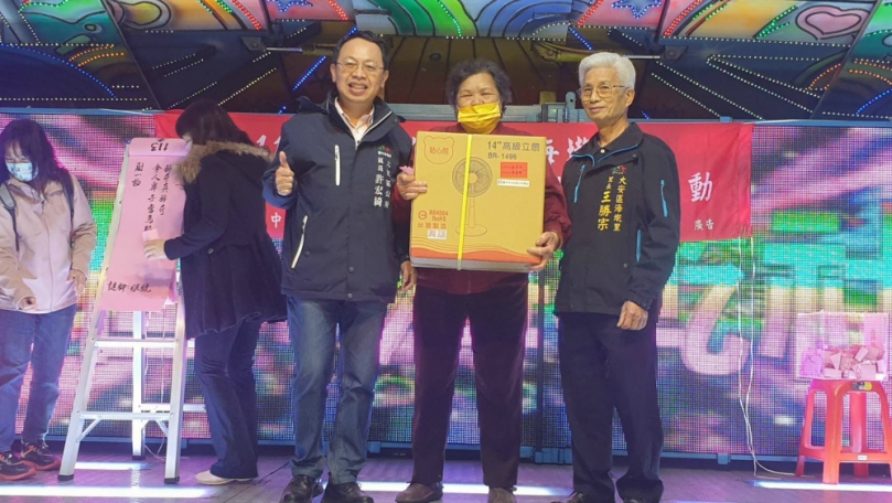 台中市大安區海墘里元宵燈會  充滿祥和團結之氣氛