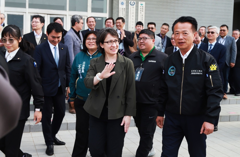 準副總統蕭美琴訪視亞創中心　掌握國家無人機產業現況