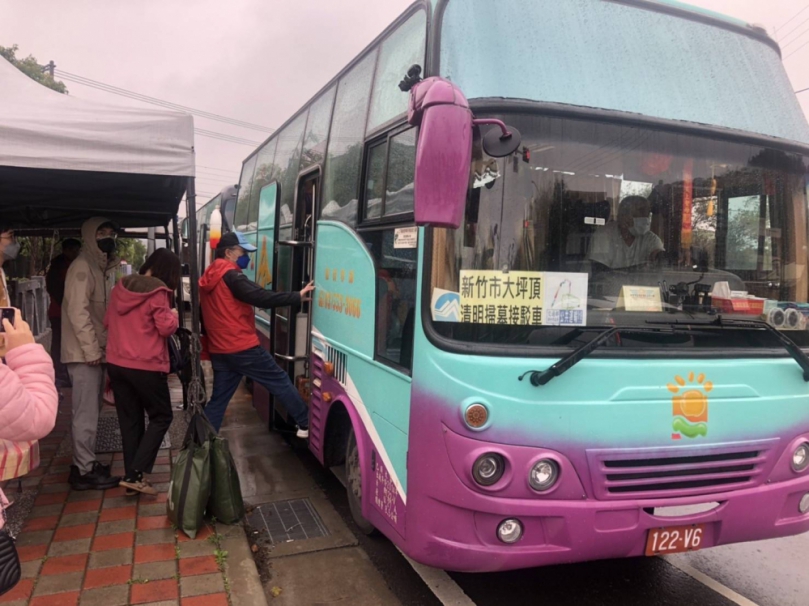 新竹市清明祭祖超方便   大坪頂免費接駁車   3/2起假日定時發車