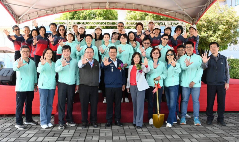 五十週年慶，台水植樹響應綠化運動。（照片水公司提供）