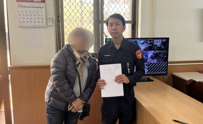 超商店員提醒女子保荷包　臉書發文感謝店員和虎警