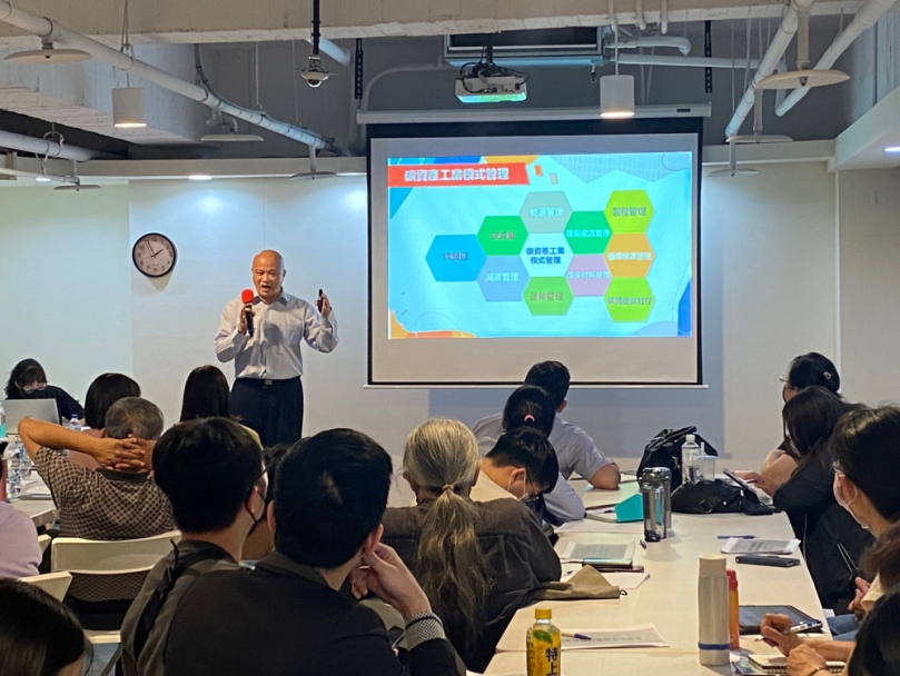 中市府產官學攜手  助青年開展新世代職場技能