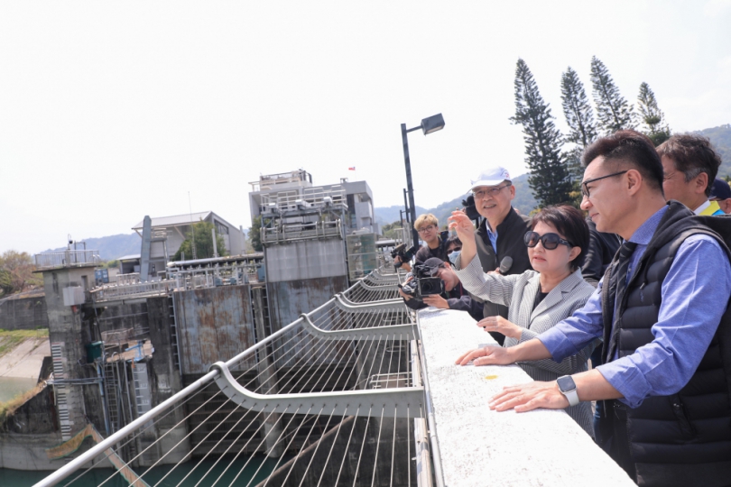 台中市長盧秀燕視察台中石岡壩：高度關切、提前準備