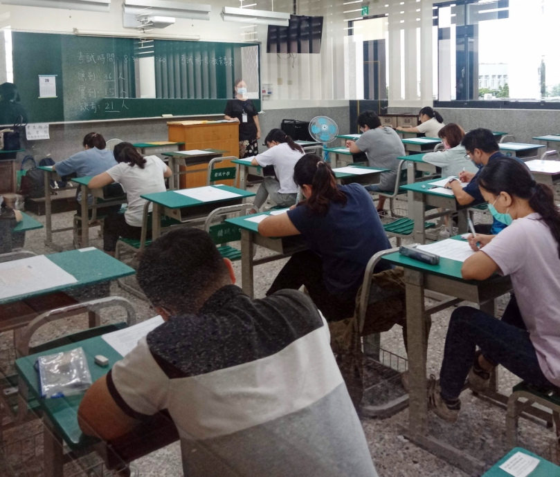 國小和公立幼兒園教師甄選介聘，彰化今年開出276名缺額，為歷年之最。（照片縣府提供）