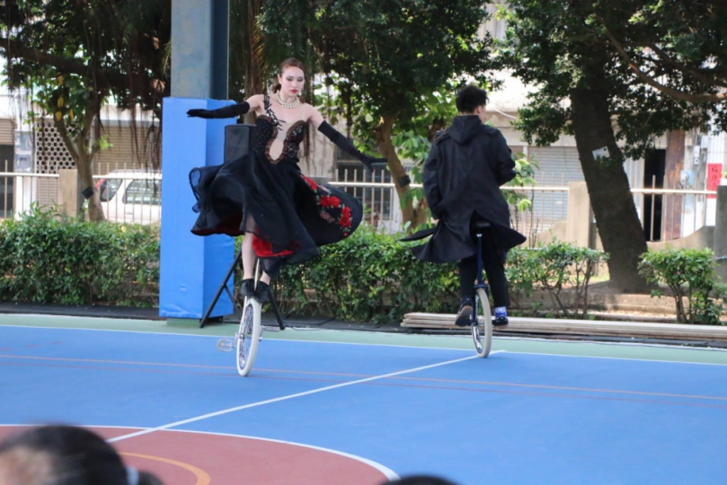 台日獨輪車交流  世界冠軍獨輪車運動藝術家受邀德化國小兒童節活動演出