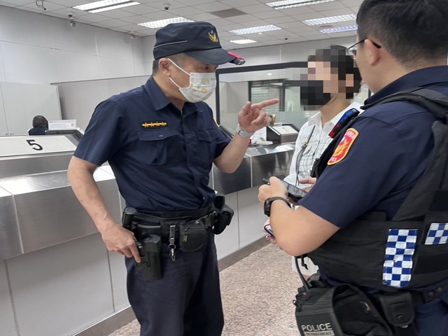 遠房親戚傳訊拜託借錢急用?太平警與行員齊阻詐60萬元